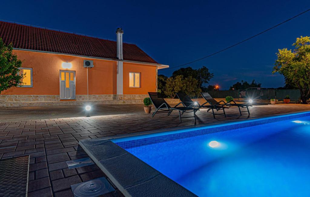 Iris Holiday Home Trbounje Екстериор снимка