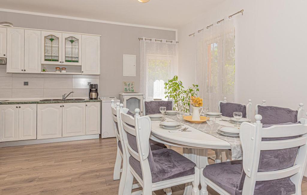 Iris Holiday Home Trbounje Екстериор снимка