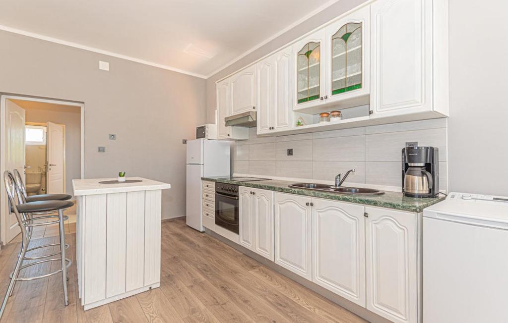 Iris Holiday Home Trbounje Екстериор снимка