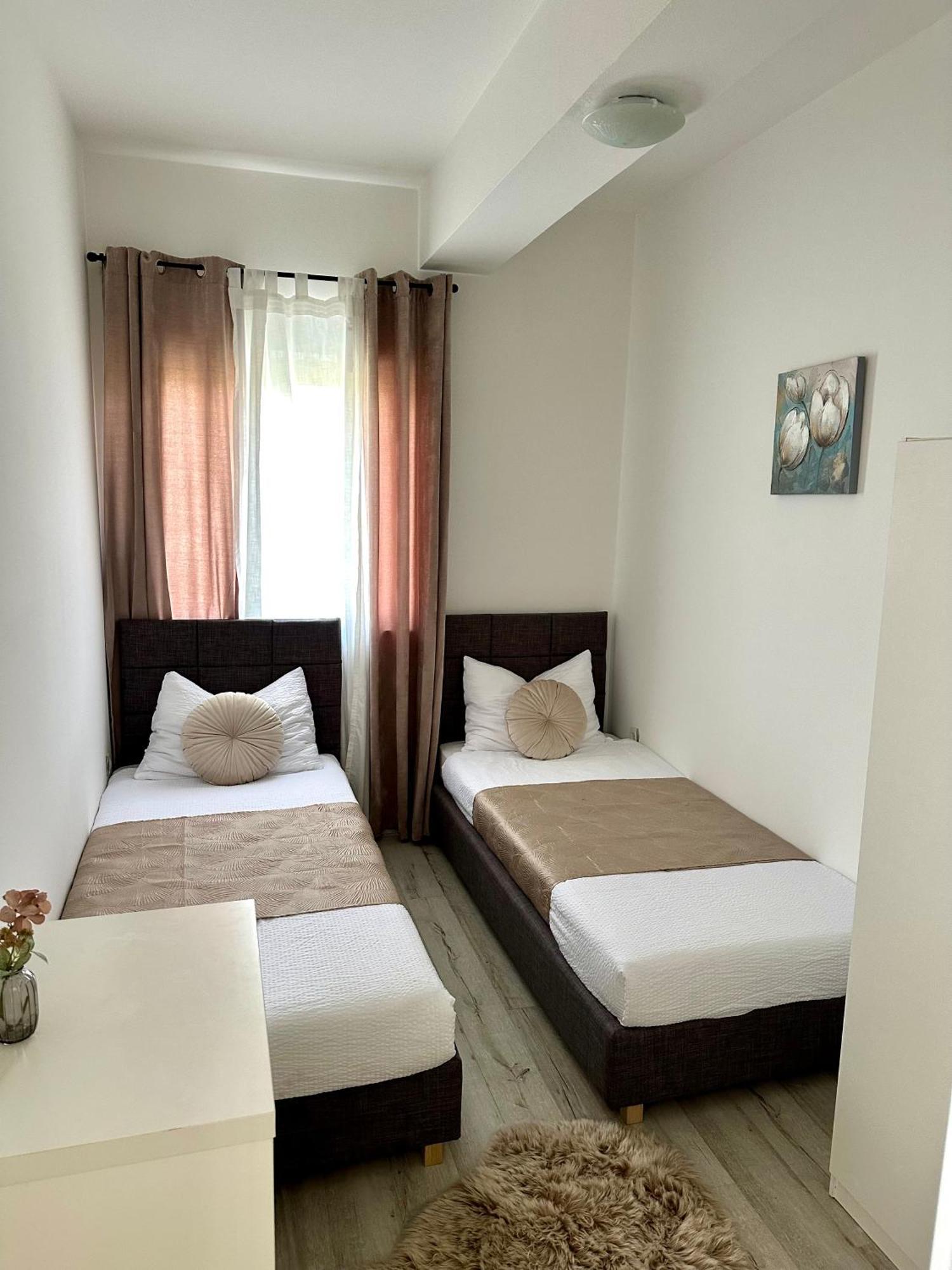 Iris Holiday Home Trbounje Екстериор снимка