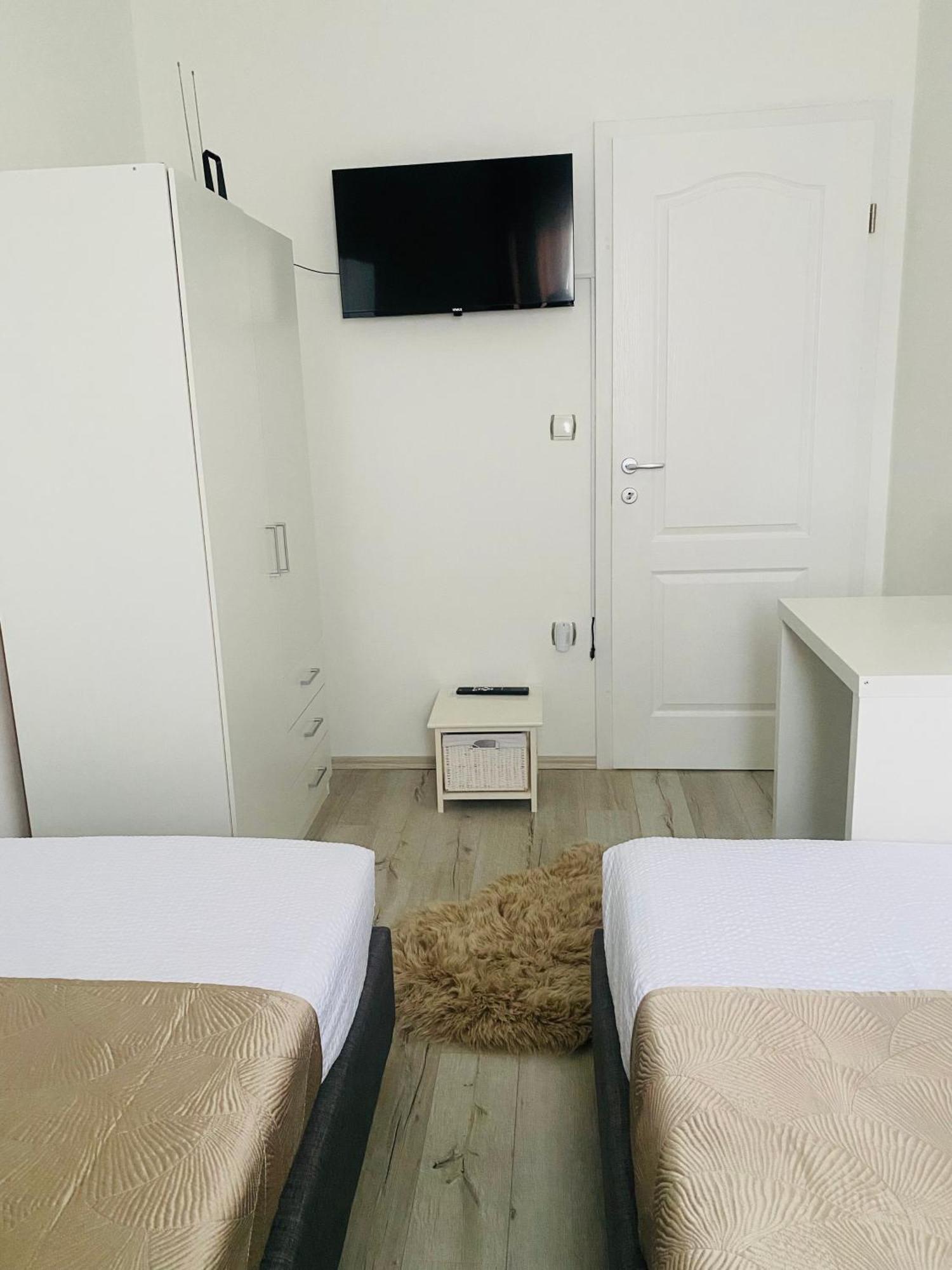 Iris Holiday Home Trbounje Екстериор снимка