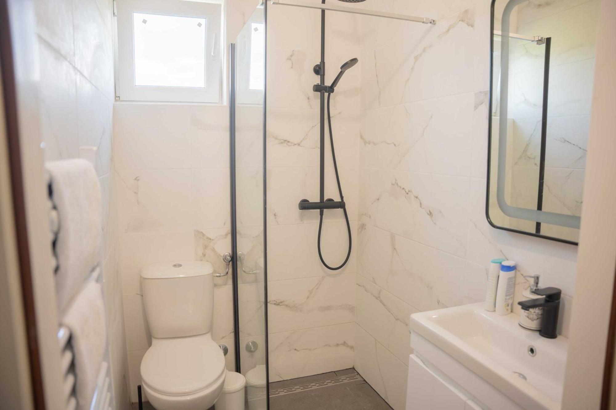 Iris Holiday Home Trbounje Екстериор снимка